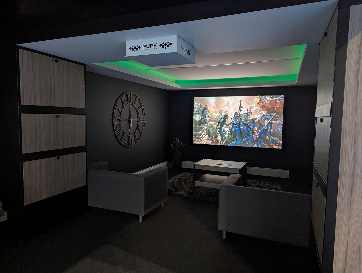 HBRS 25 Show stand